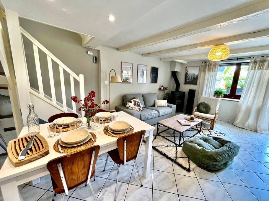 Maison De Village Messery Ngoại thất bức ảnh